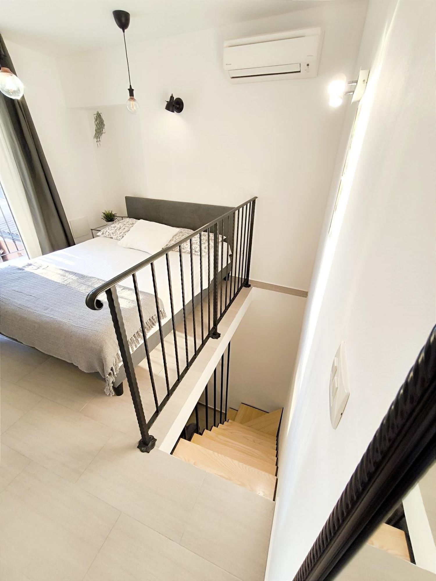 Central Apartment & Room Niko Split Extérieur photo